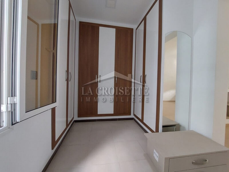 Etage de villa S+4 à Ain Zaghouan Sud